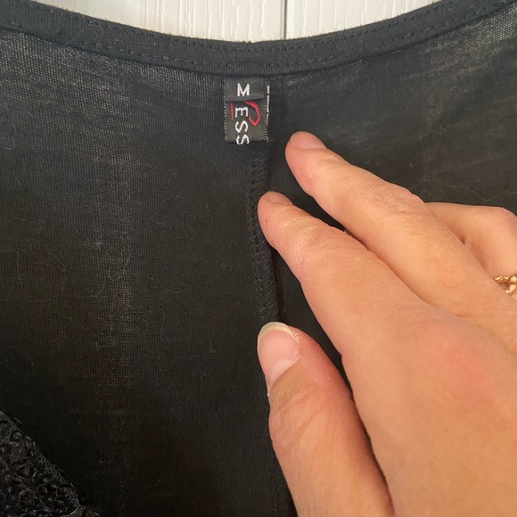 Black sequin summer tank top 🖤🖤 - Picture 5 of 8